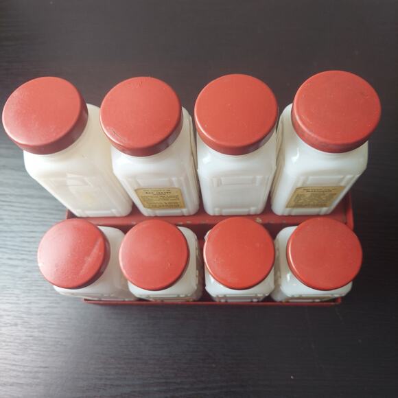 VTG Set Of 8 Original Griffiths Spice Jars ~ Milk Glass With Red Metal Rack - Picture 9 of 16